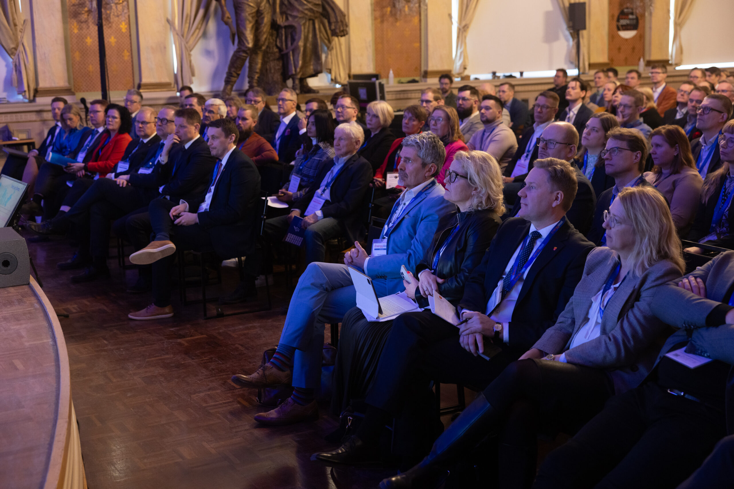 VahalummukkaNet-0244-scaled