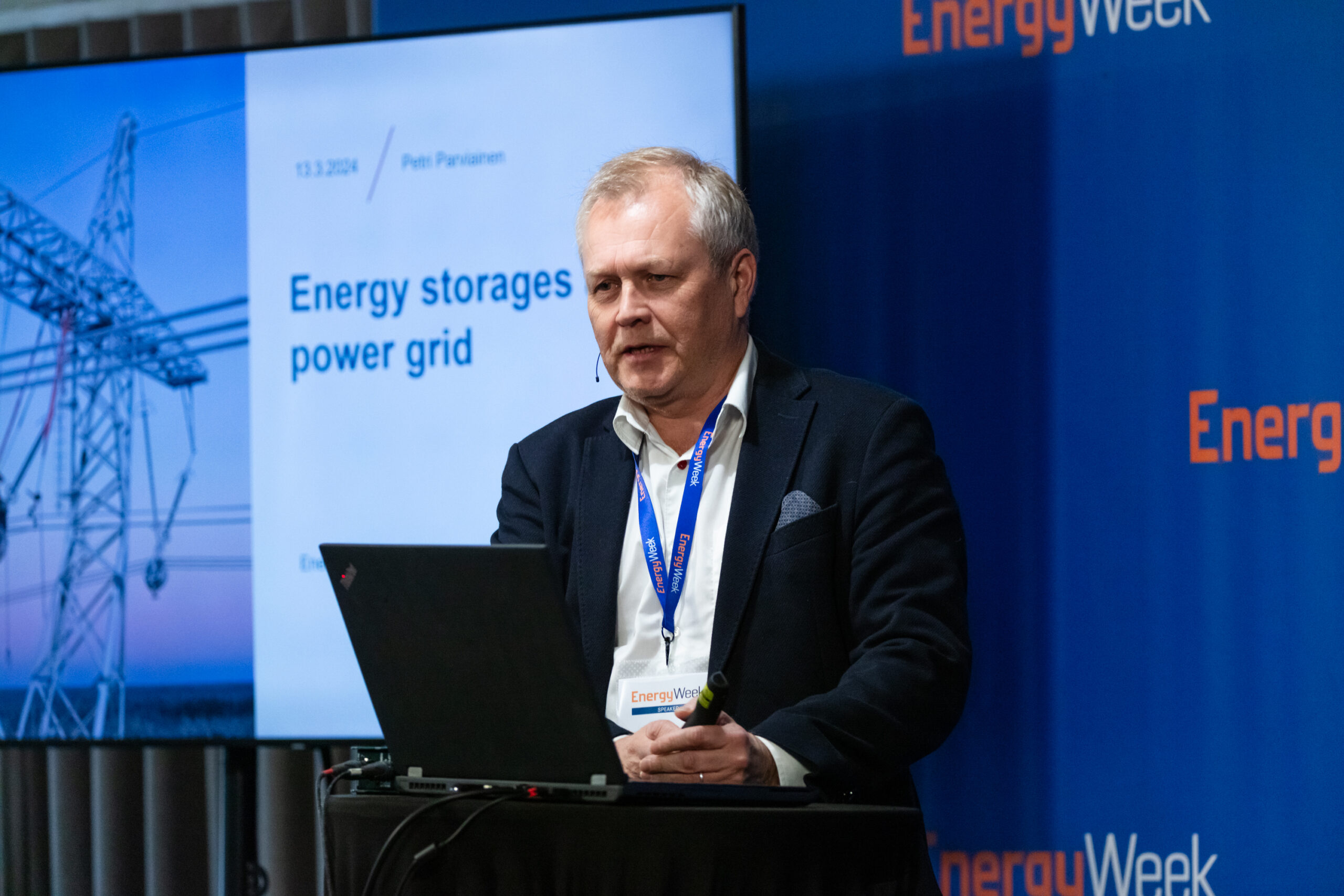 VahalummukkaNet-0330-scaled