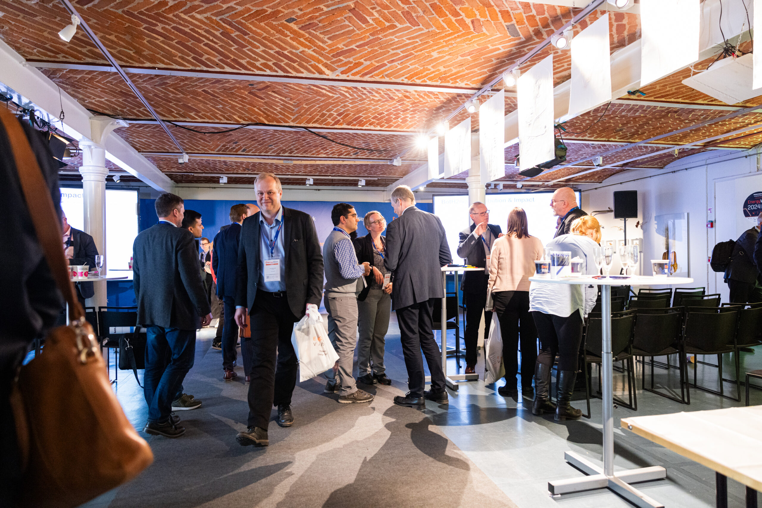 VahalummukkaNet-1869-scaled