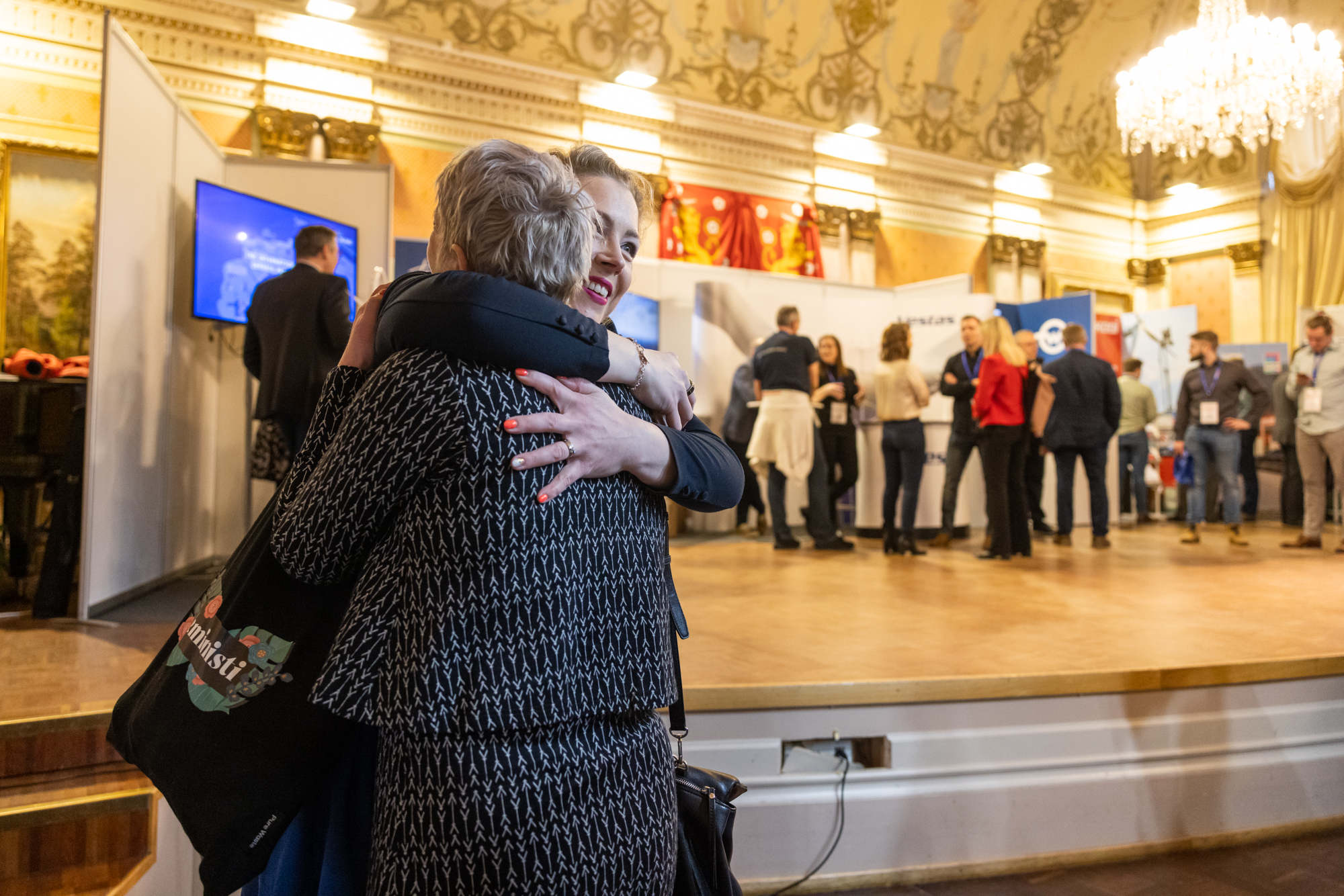 vahalummukkanet-1804