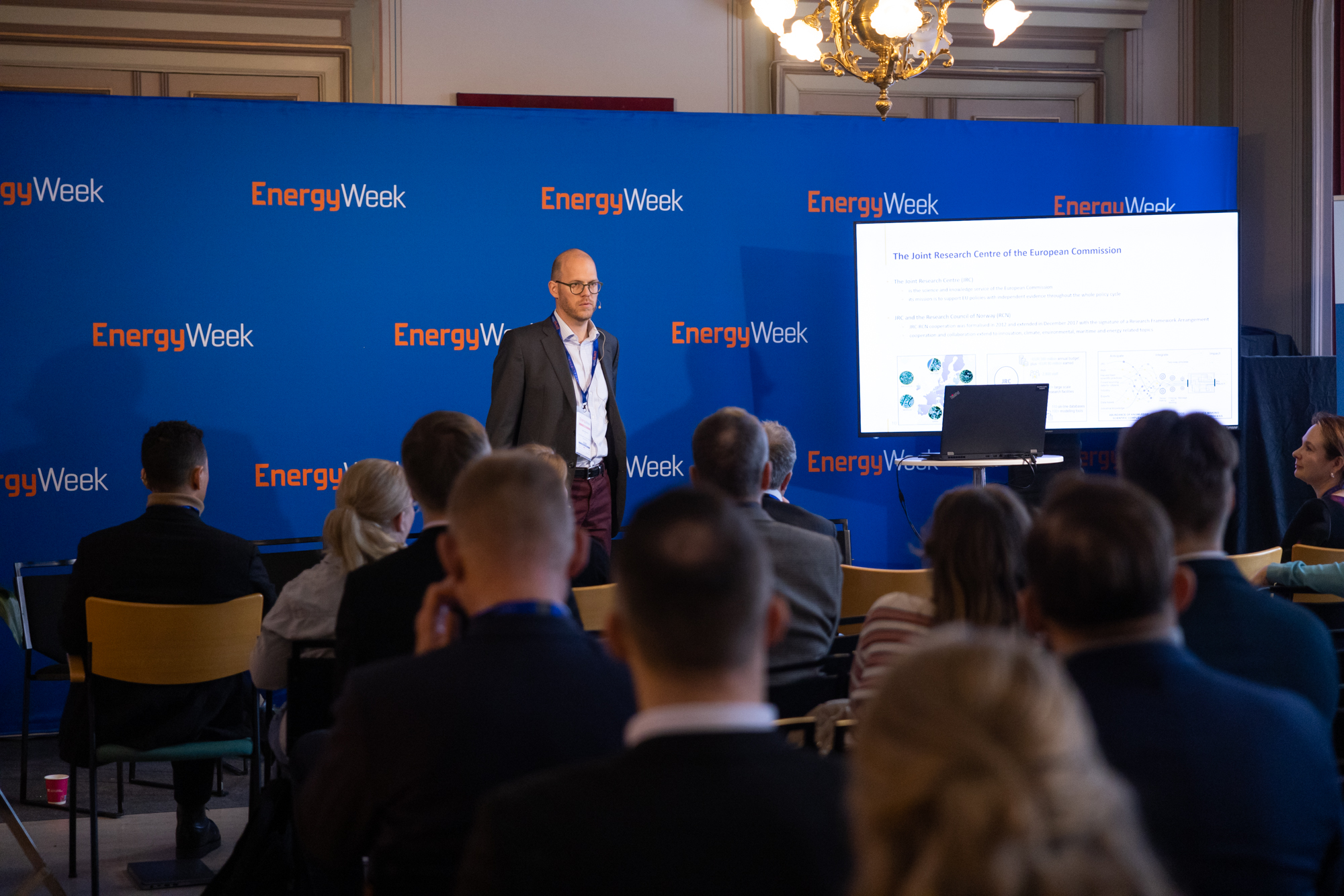 vahalummukkanet-1965