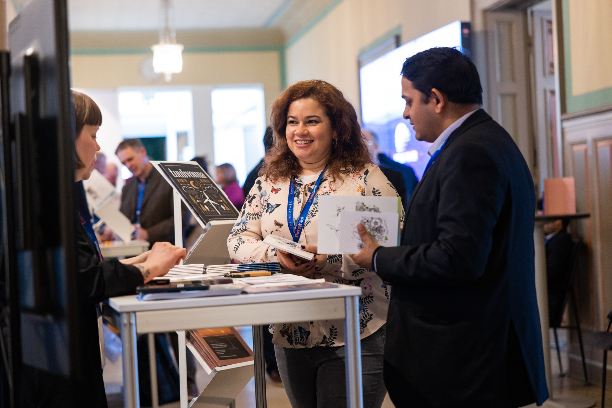 vahalummukkanet-2101